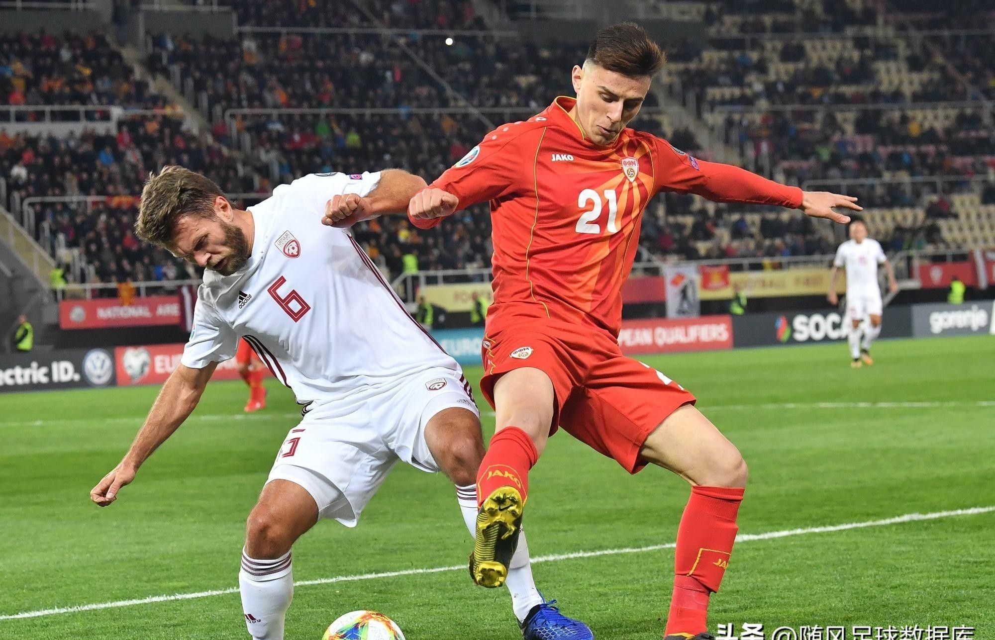 关于塞维利亚关键时刻临场应变，志在欧冠名次提升，引发热议，赛程密集仍需轮换的信息